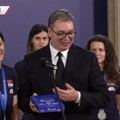 Hvala predsedniku! Maja Ognjenović imala poseban poklon za Vučića