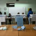 U Beogradu najveći broj birača na Novom Beogradu, glasa se i u kućama, parohijskim domovima
