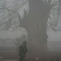 "Ne izlazite iz kuća" Magla, hladnoća, lančani udes, najzagađeniji grad na svetu (foto)