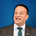 „Doktor koji prenosi štafetu drugom“: Ko je Leo Varadkar, premijer Irske koji je najavio ostavku?