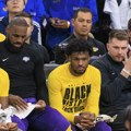 Lejkersi se ne zaustavljaju! Pelinka nastavio "pljačku" NBA lige: Fenomenalni centar stigao u Los Anđeles! Dončić dobio…