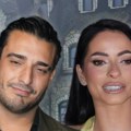 (Foto) Darko Lazić i Katarina uživaju u dvorcu Supruga pevača pokazala u kakvom luksuzu se baškare, a ispred ogroman bazen