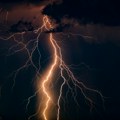 Ogromno nevreme paralisalo Italiju; Šest gradova odsečeno od sveta