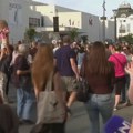 (BLOG) Studentska kampanja počinje u Novom Sadu: Građani se okupljaju ispred Srpskog narodnog pozorišta