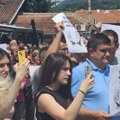 Protest Srba u Leposaviću Stop Kurtijevom nasilju (foto)