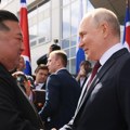 U Kremlju otkrili koje su poklone razmenili Putin i Kim Džong Un