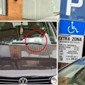 “Zna li neko šta znači to?” Novopazarac parkirao na mjestu za invalide pa zbunio sugrađane misterioznom porukom