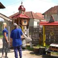 Neverovatno! Blagomir pravi kućice za ptice u obliku crkve: Meni one predstavljaju mir u duši i radost, svi su dobro došli u…