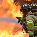 Dim i smrad se šire Sarajevom: Izbio požar na deponiji u Krupačkim stenama