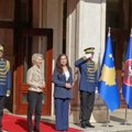 Ursula fon der Lajen na Kosovu i Metohiji: Odvojeni sastanci sa Osmani i Kurtijem