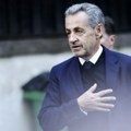 Sarkozijeva knjiga prodata u 100.000 primeraka za nedelju dana