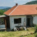 Pevač ima kuću usred šume, a sada je pokazao šta je sve spremio za zimu: "Ima posla ko hoće da radi"