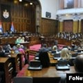 U skupštini Srbije završena rasprava o budžetu, poslanici uglavnom o Draganu Đilasu