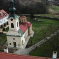 Ovde se nalazi čuvena kopija ikone sa svete gore: Manastir Mesić zadužbina je despota Brankovića i protkan je legendama