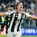 Vlahovića nije hteo gol, ali je dva namestio! Juve krenuo ka furija, zgazio rivala u Ligi šampiona