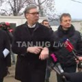 Uživo Predsednik Aleksandar Vučić obilazi bolnicu Tiršova 2: "Radovi idu 40 dana ispred roka"