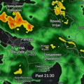 Pljuskovi i grmljavina nad vojvodinom: Talas padavina širi se ka centralnoj Srbiji u Beogradu pada jaka kiša