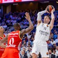 Šuterska klinika Marija Hezonje: Ubacio 40 poena i osam trojki u obračunu u podne