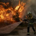 Ватра бесни на југозападу Шпаније, наставља се велика акција гашења пожара