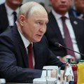 Путин: Ко покуша да прогута Русију, добиће по зубима