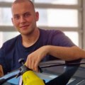 Ovo je Hamza (23) koji je stradao kod Novog Pazara: "Golf" proleteo pri enormnoj brzini, pa mu smrskao auto!
