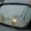 MUP upozorava vozače na maglu i klizave kolovoze u jutarnjim satima