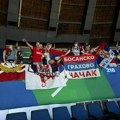 Srbi jači od FIBA, okupili se u hali i pevali Pešiću za rođendan: „Živeo, i medalju nam doneo“