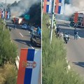 Vikali mi "goriš brate" - oglasio se vlasnik zapaljenog poršea: Drama kod Sava Centra, buktinja uništila skupoceni auto