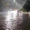 Oluja protutnjala balkanom! Zagreb bez struje, u Dubrovniku srušena stabla: Grad uništio šoferšajbne u Sloveniji…