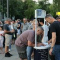 Oko 5.000 potpisa prikupljeno u Nišu za raspisivanje vanrednih parlamentarnih izbora