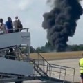 Avion se srušio odmah nakon poletanja (VIDEO)