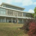 Uhapšen muškarac (55) - bacio molotovljev koktel na Kuću cveća