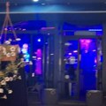 Mesto iz pakla u centru Rige! Na korak od košarkaša i fudbalera Srbije nalazi se ozloglašeni lokal: Ocena mu je bizarnih 1,9 a…