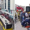 Ljudi leže na ulici, autobus slupan: Prvi snimci stravične nezgode u Istanbulu
