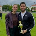 Srpska odbojkašica ispisala istoriju Zvezde, a njen brat sa fudbalerima Partizana, otac im je velika legenda