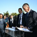 Đurić sa delegacijama simbolično posadio drvo u Parku prijateljstva