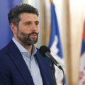 Šapić posle optužbi da je napao odbornicu pokreta Kreni-promeni: "Odgurnuo sam je da bi se odbranio od njenog supruga"
