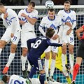Pobede fudbalera Slovenije i Švajcarske