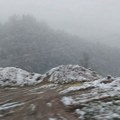 Zavejalo u Srbiji: Sneg od jutros u Loznici i Krupnju (Foto/VIDEO)