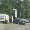Udes na obilaznici u naselju Bresnički Dol: Sudar kombija i putničkog automobila