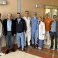 Prva endovaskularna intervencija na bedrenim venama u Srbiji uspešno izvedena u KCV-u