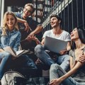 Deloitte: Do 2030. godine generacije Z i milenijalci činiće 74 odsto svetske radne snage