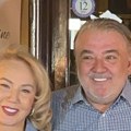 Nakon 30 godina otkriveno ko je bio nepoželjan gost na svadbi brene i bobe Zbog njihovog venčanja prekinut je čak i Dnevnik