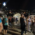 BLOG UŽIVO BLOG UŽIVO Tenzije ispred televizije u Nišu: Građani stigli revoltirani zbog objavljivanja privatne prepiske
