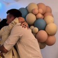 Skaču od sreće: Aleksandra Bursać i Stevan otkrili pol bebe, a evo i za koje ime su se odlučili (foto)
