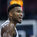 Kakav Janis, strašan Janis: Adetokumbo razmontirao dželata Srbije i ubedljivo započeo Eurobasket!