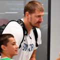 Otkriveno! Evo zbog čega se Nikola Jokić nikada ne slika sa navijačima van Amerike