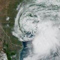 Tropska oluja Artur formirana kod Teksasa, očekuju se velike poplave na jugoistoku SAD