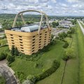 Prodaje se čuvena zgrada u obliku korpe za piknik: Sedmospratnica vredi 8,5 miliona dolara, a krije priču o propasti