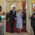 Britanski mediji: Ko je Mari-Frans van Hil, supruga novog premijera Endrua Bernama